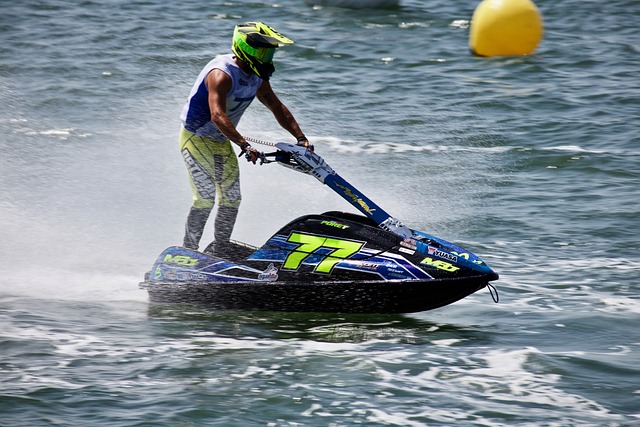 些热衷于支 些热衷于支