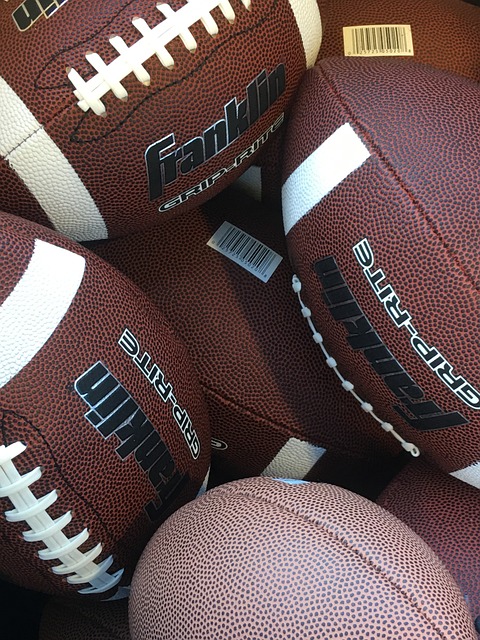 停滯不前的 停滯不前的