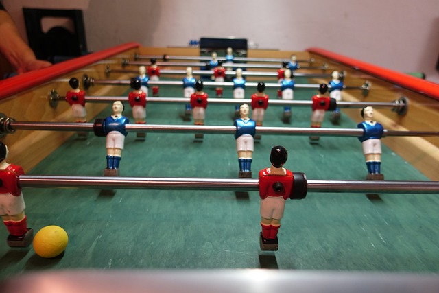 表现毫不受 表现毫不受